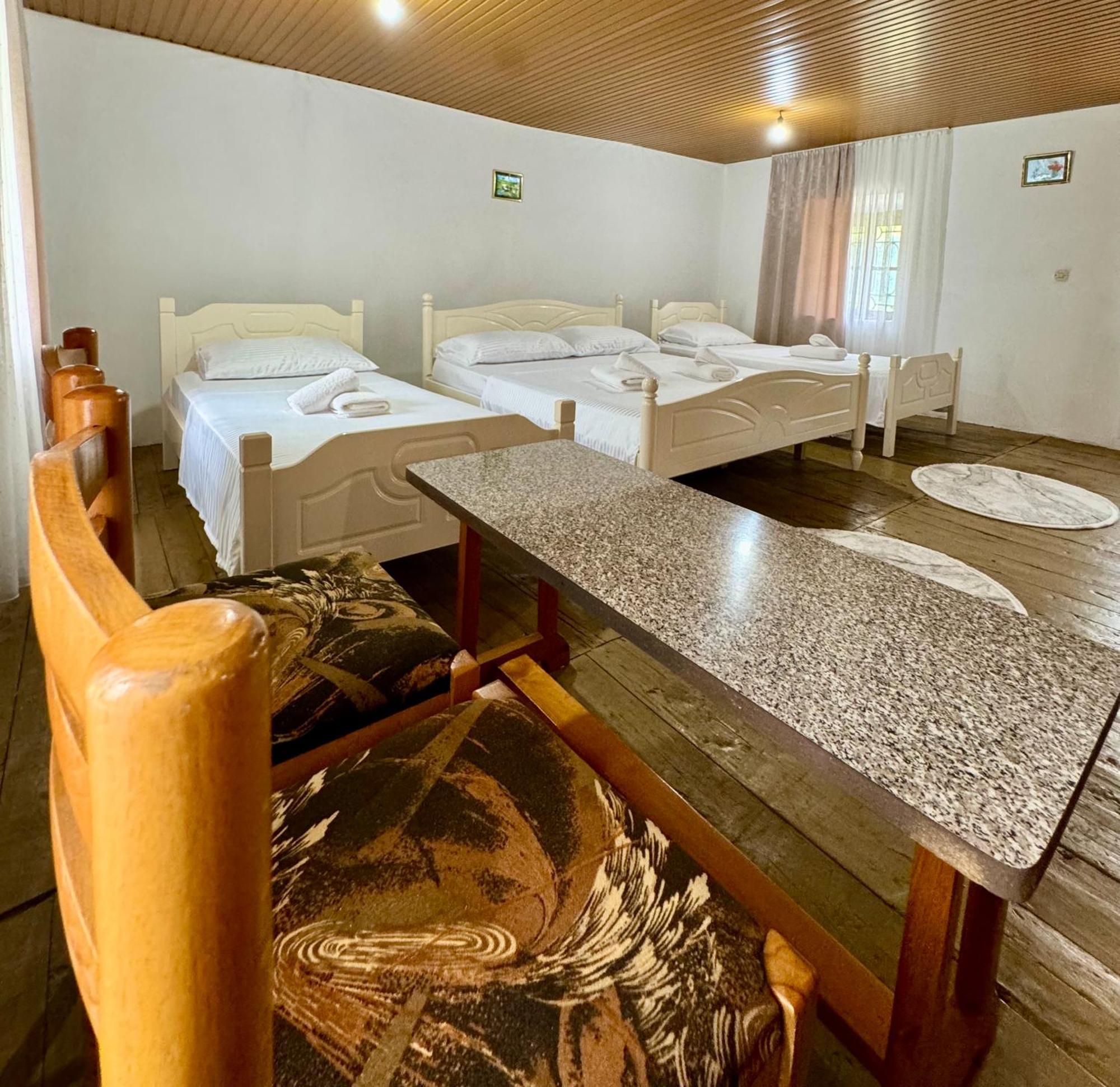 Guest House Noku Koman 外观 照片
